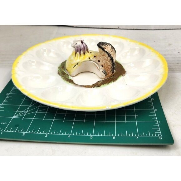 Chicken Deviled Egg Plate With 12 Egg Slots & Yellow Trim Easter Holiday Summer - Picture 7 of 12